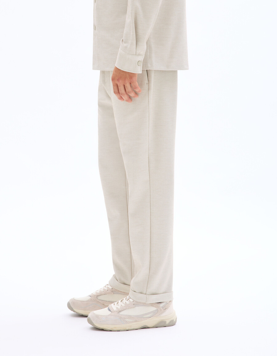 pantalones 78 ajustados y elásticos 24h