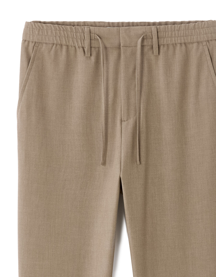pantalones ajustados elásticos de largo 78 para todo el día en beige claro