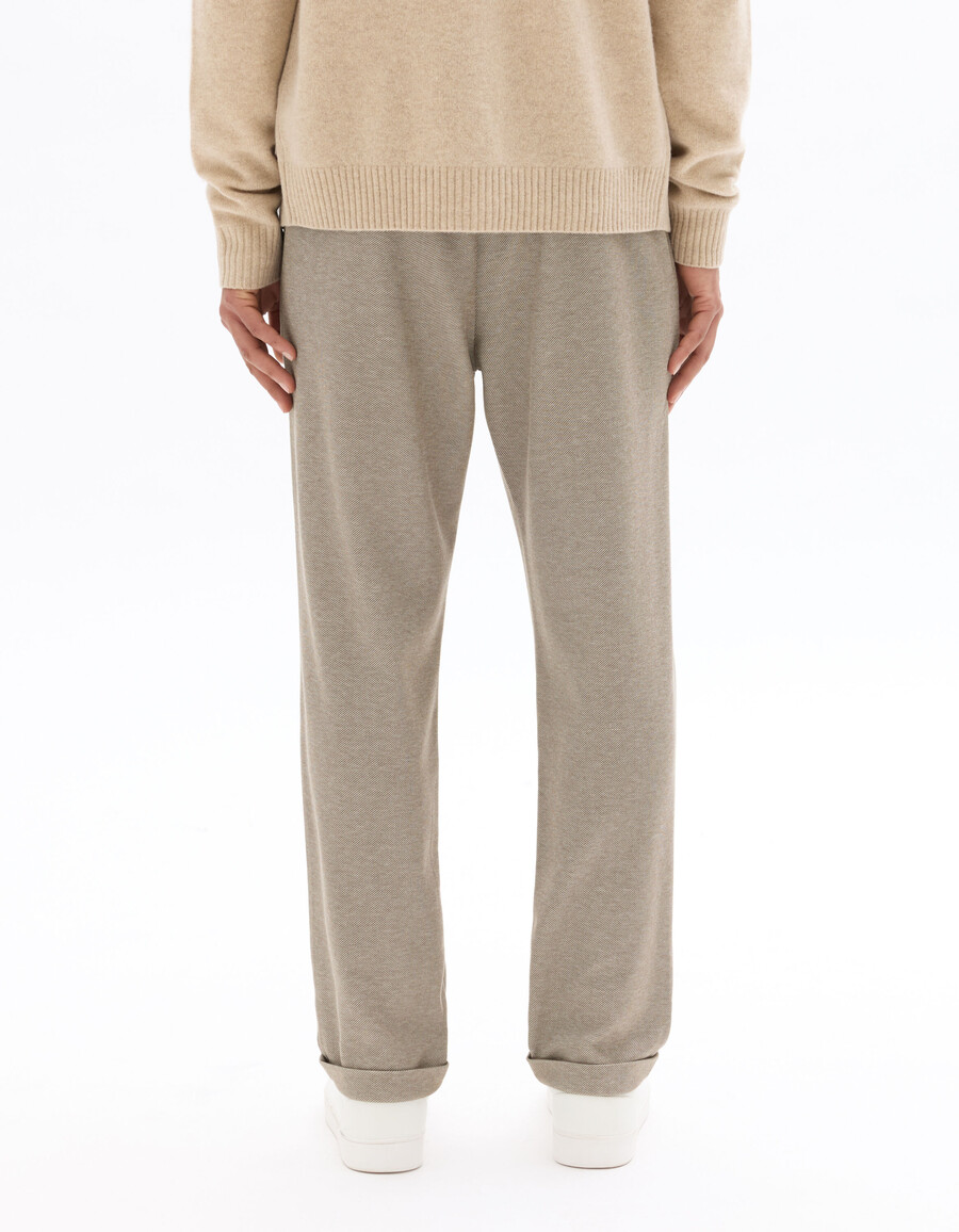 pantalones 78 ajustados y elásticos 24h