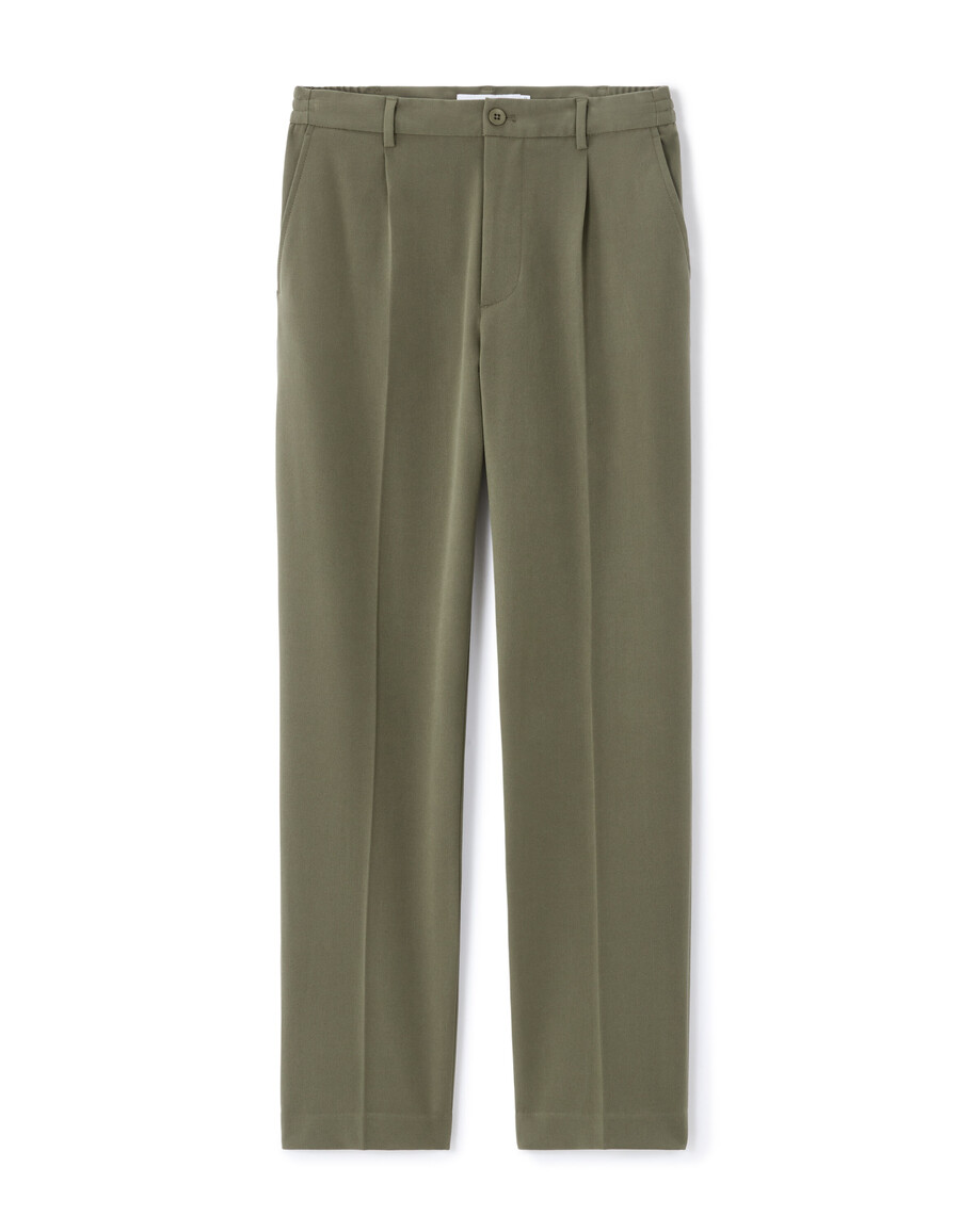 pantalones caqui holgados y elásticos para todo el día