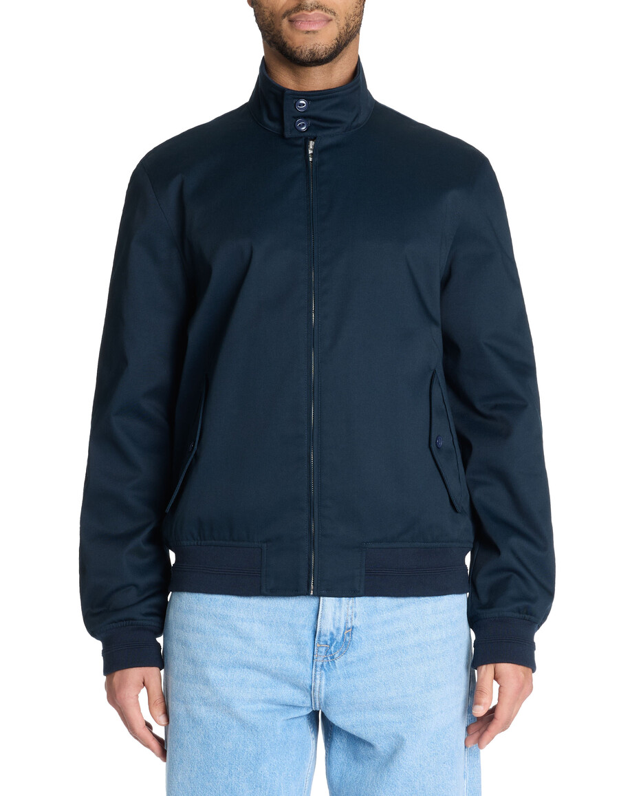 chaqueta de cuello alto