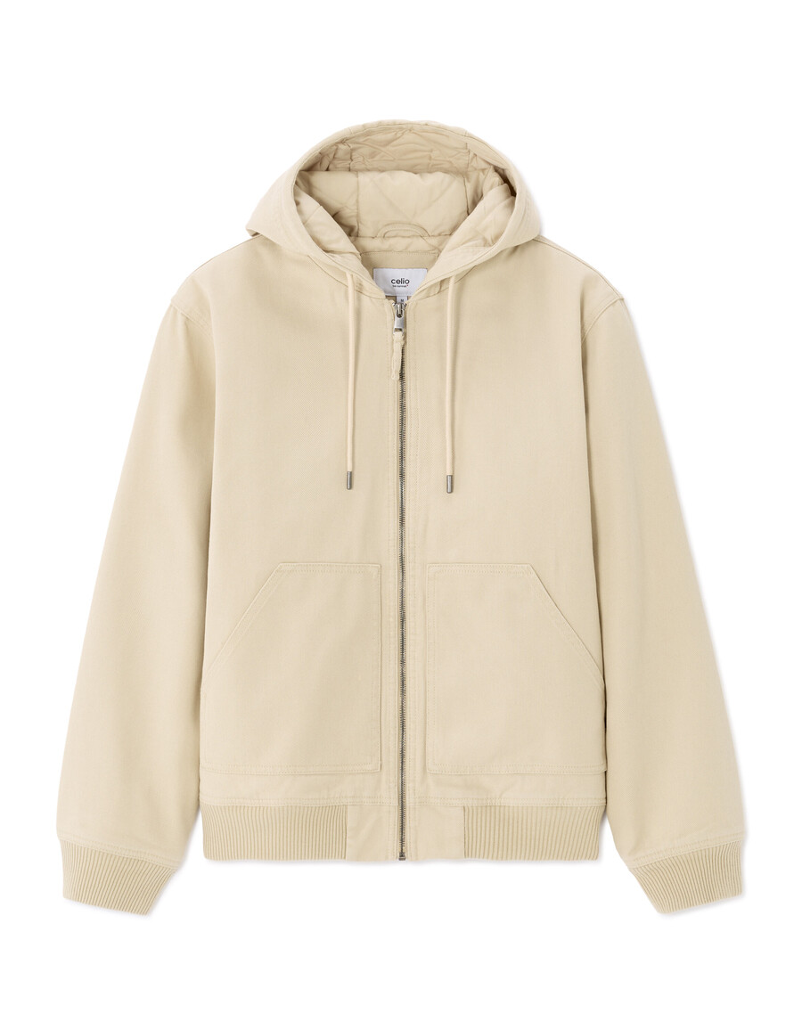 chaqueta con capucha