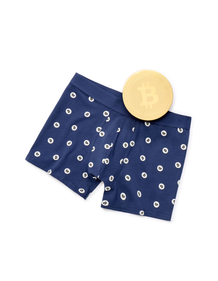 set de regalo navideño de bitcoin en forma de bóxer