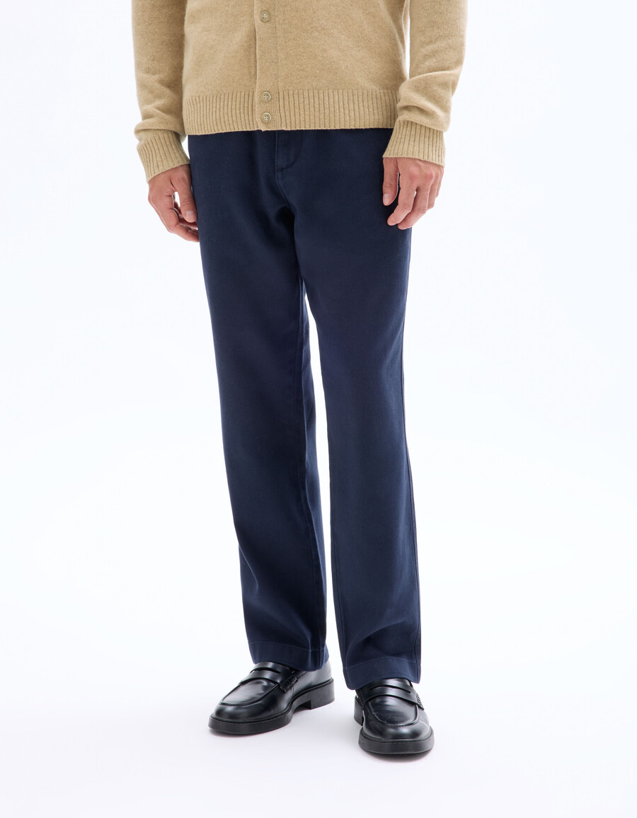 pantalones chinos holgados de algodón y lyocell