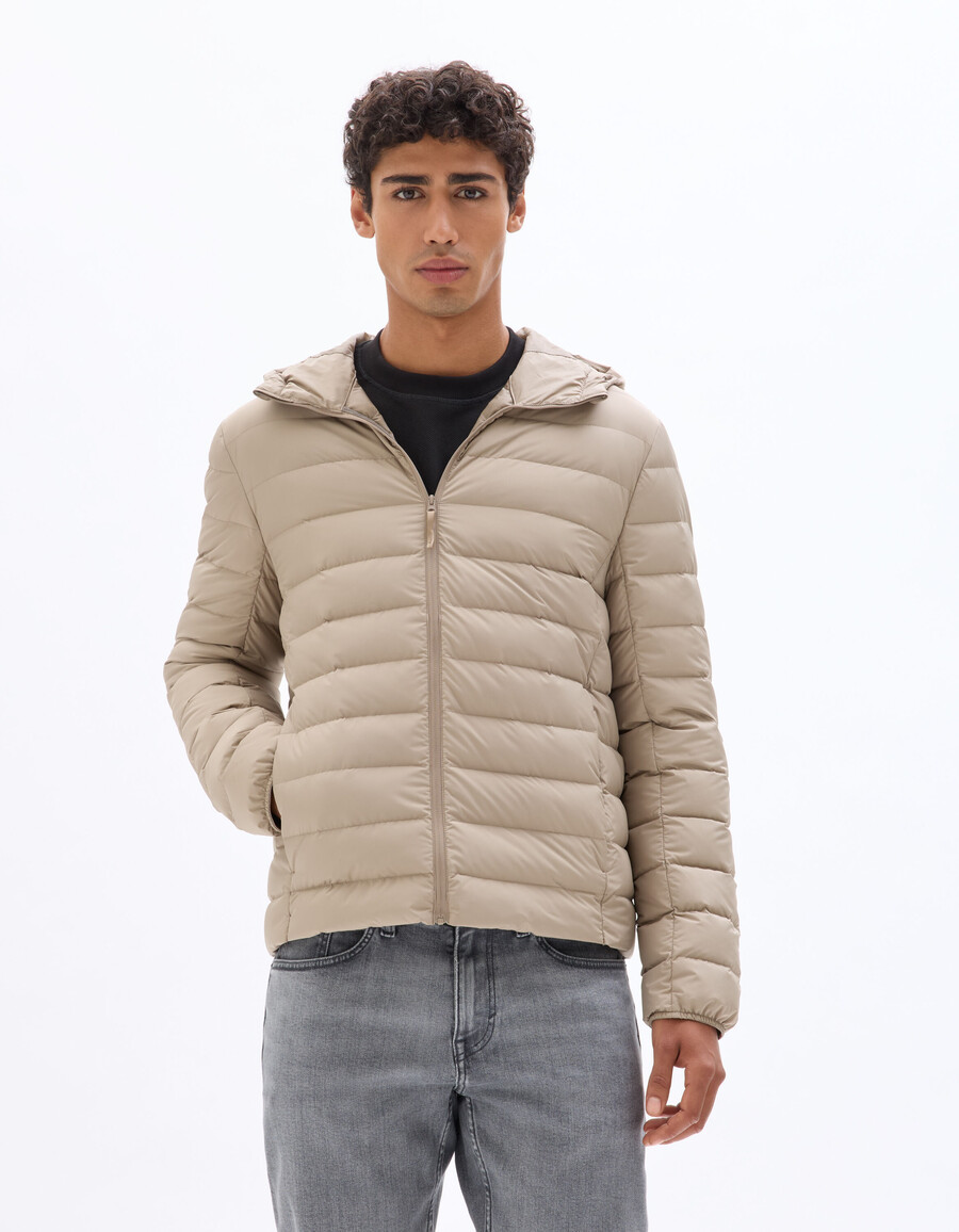 chaqueta ligera de plumón con capucha downwarm