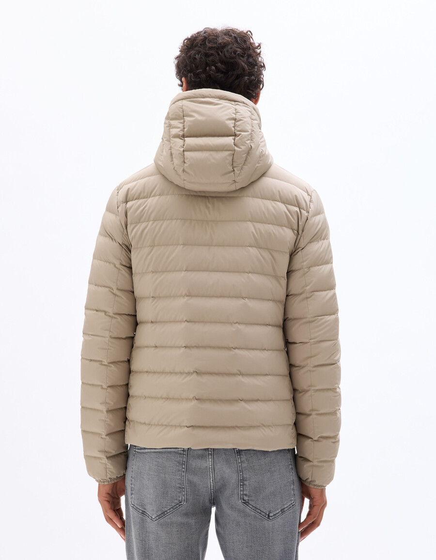 chaqueta ligera de plumón con capucha downwarm