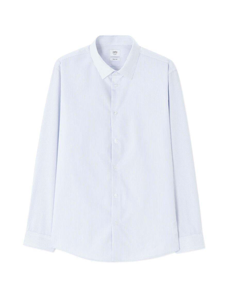 camisa de corte regular con rayas finas