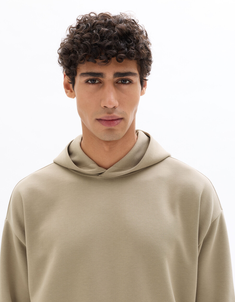 sudadera con capucha de gran tamaño