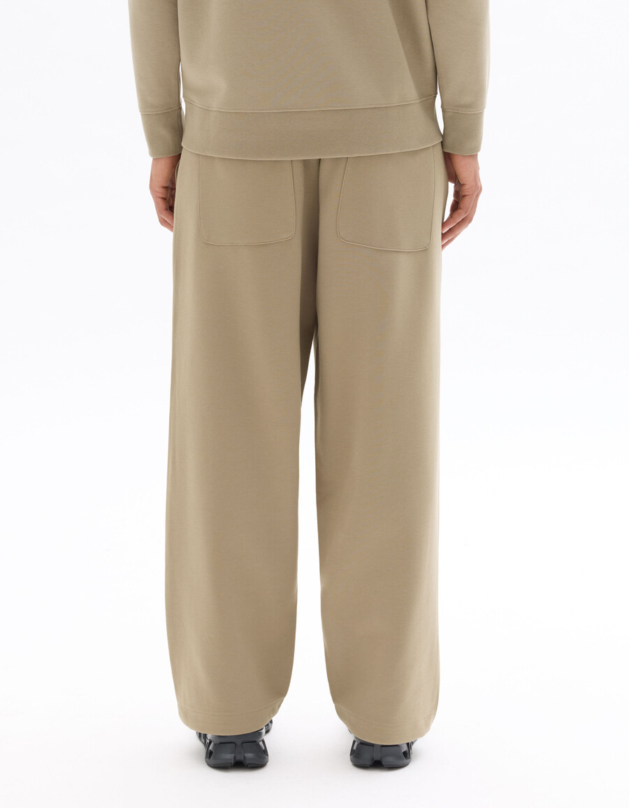 pantalones de jogging de gran tamaño