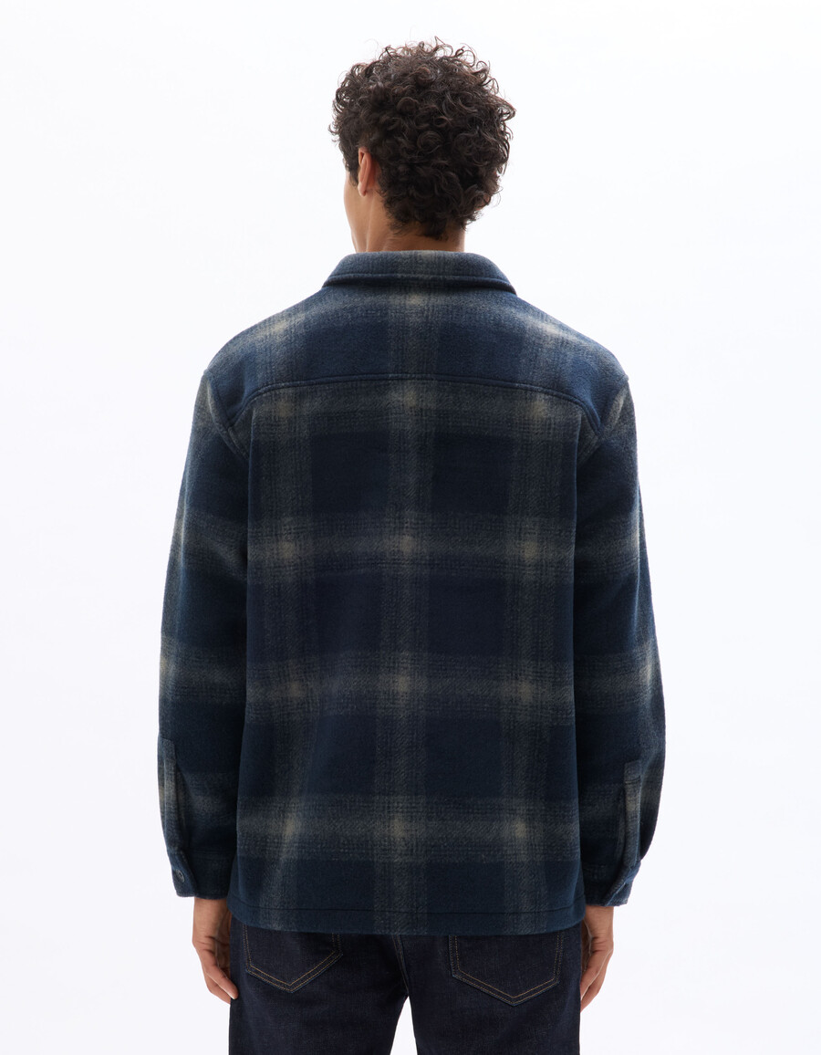 camisa a cuadros