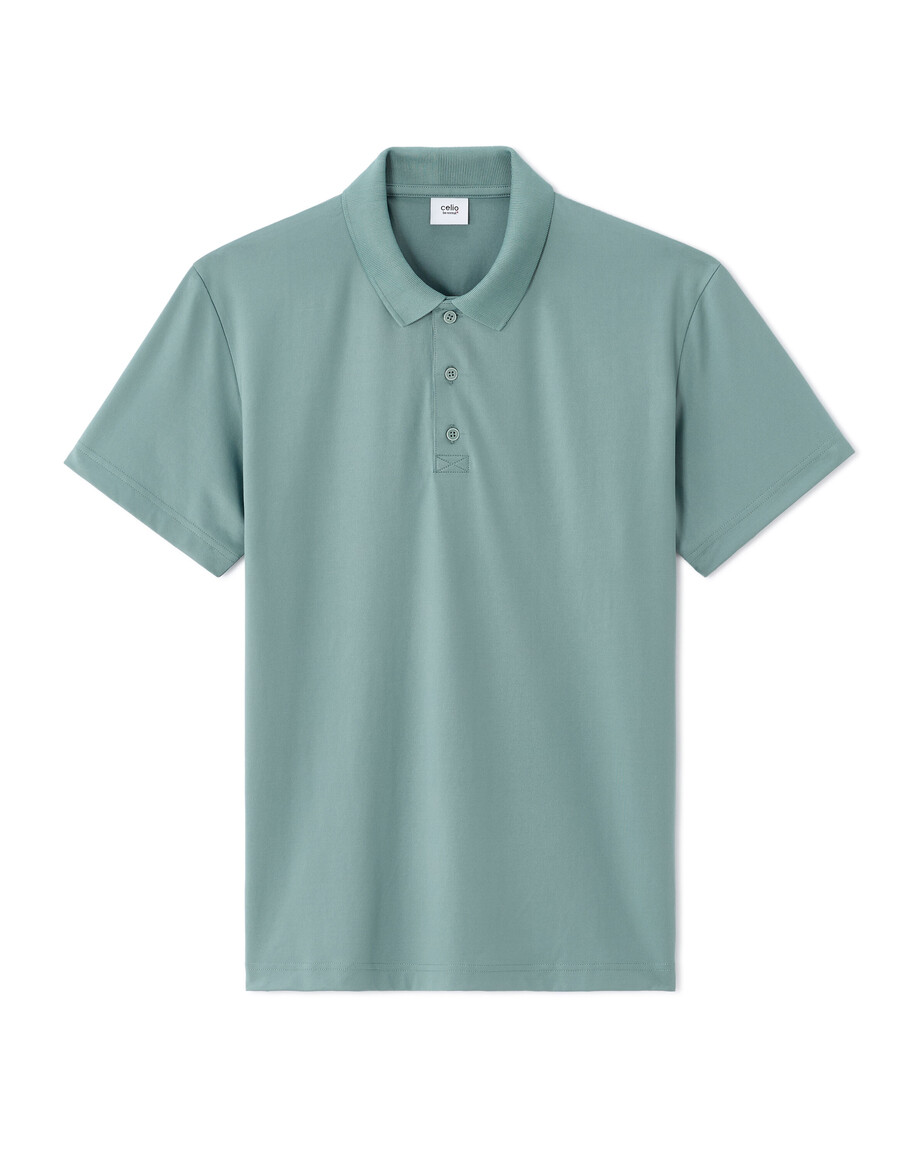 polo de corte regular en tejido técnico