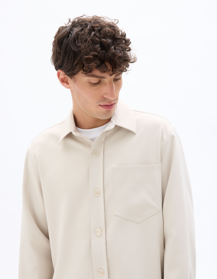 camisa de sarga