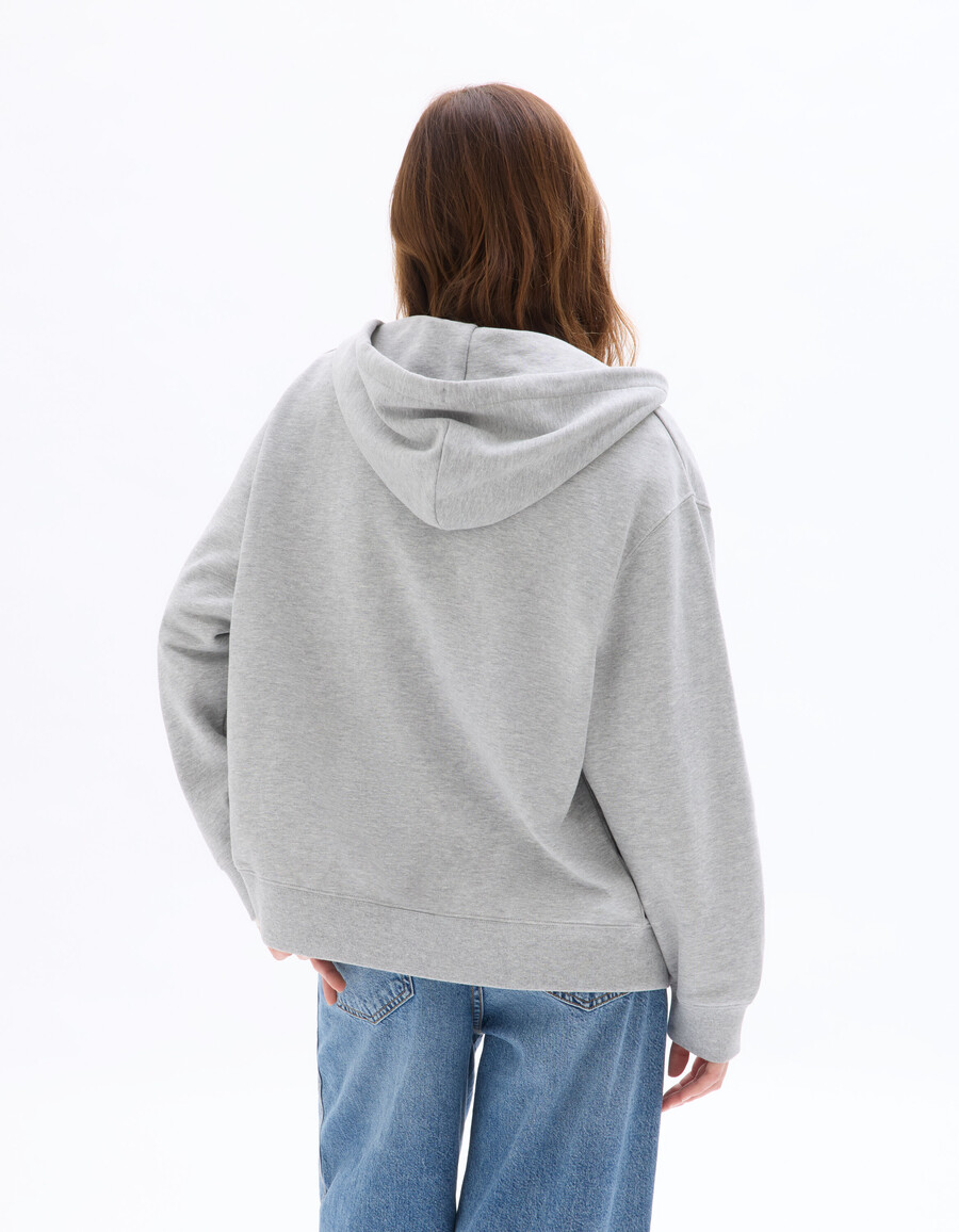sudadera con capucha y cremallera de polar