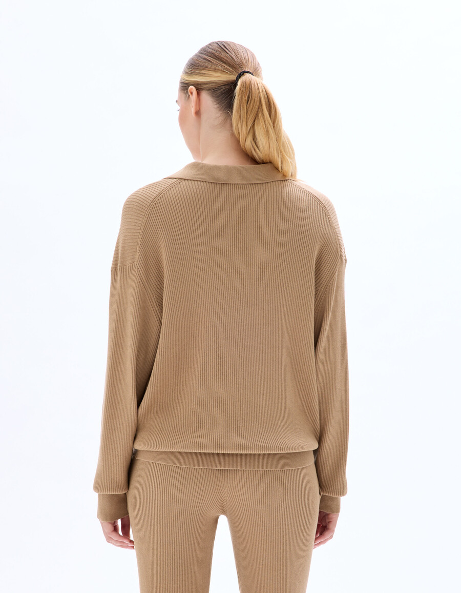 conjunto de polo de punto acanalado