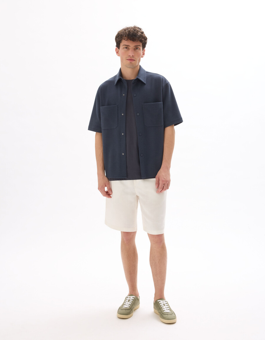 camisa azul marino grande