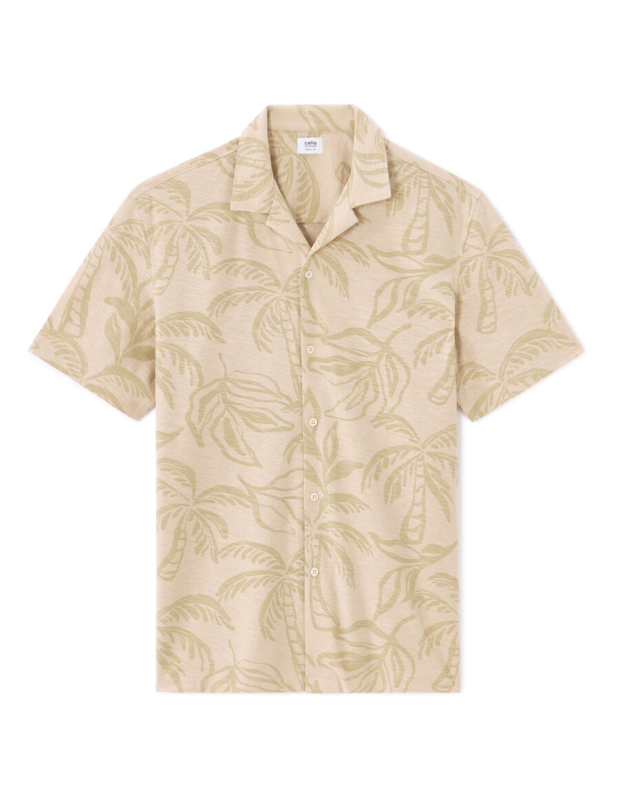 camisa de corte regular con estampado de palmeras