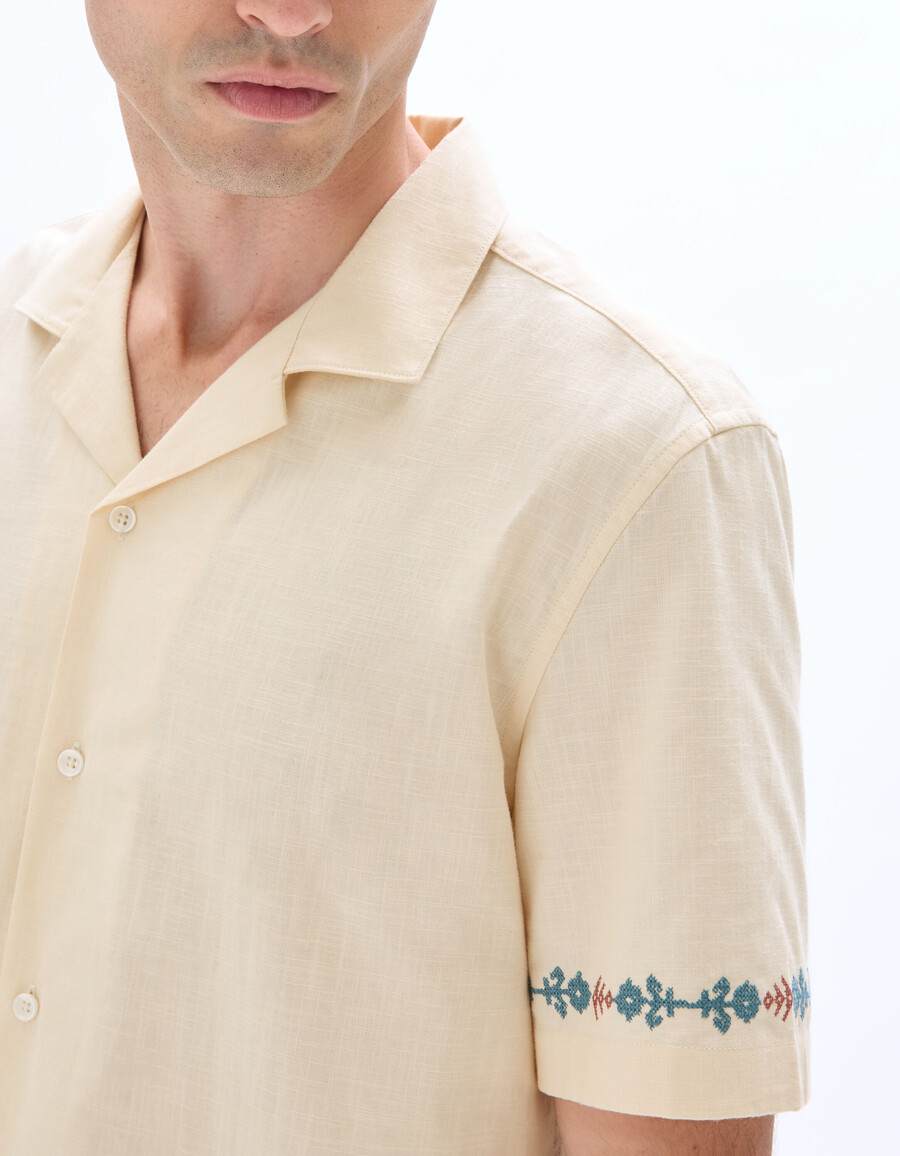 camisa bordada de corte regular 100 algodón