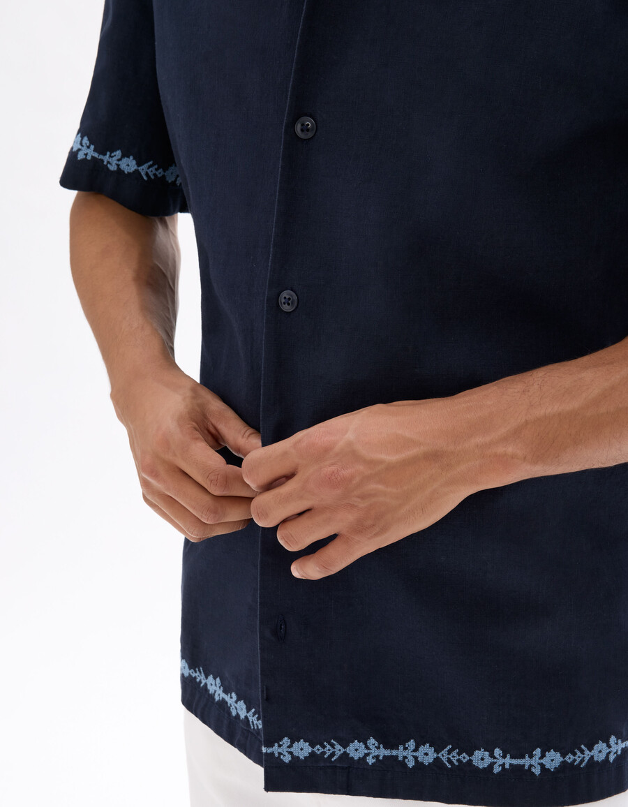 camisa bordada de corte regular 100 algodón