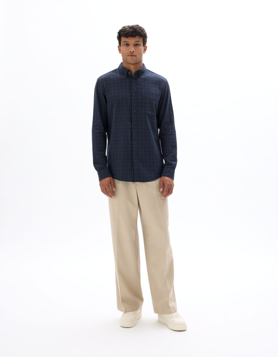 camisa de franela a cuadros de corte regular