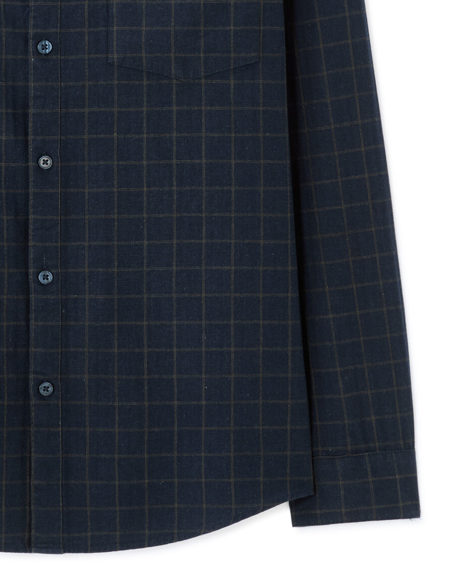 camisa de franela a cuadros de corte regular