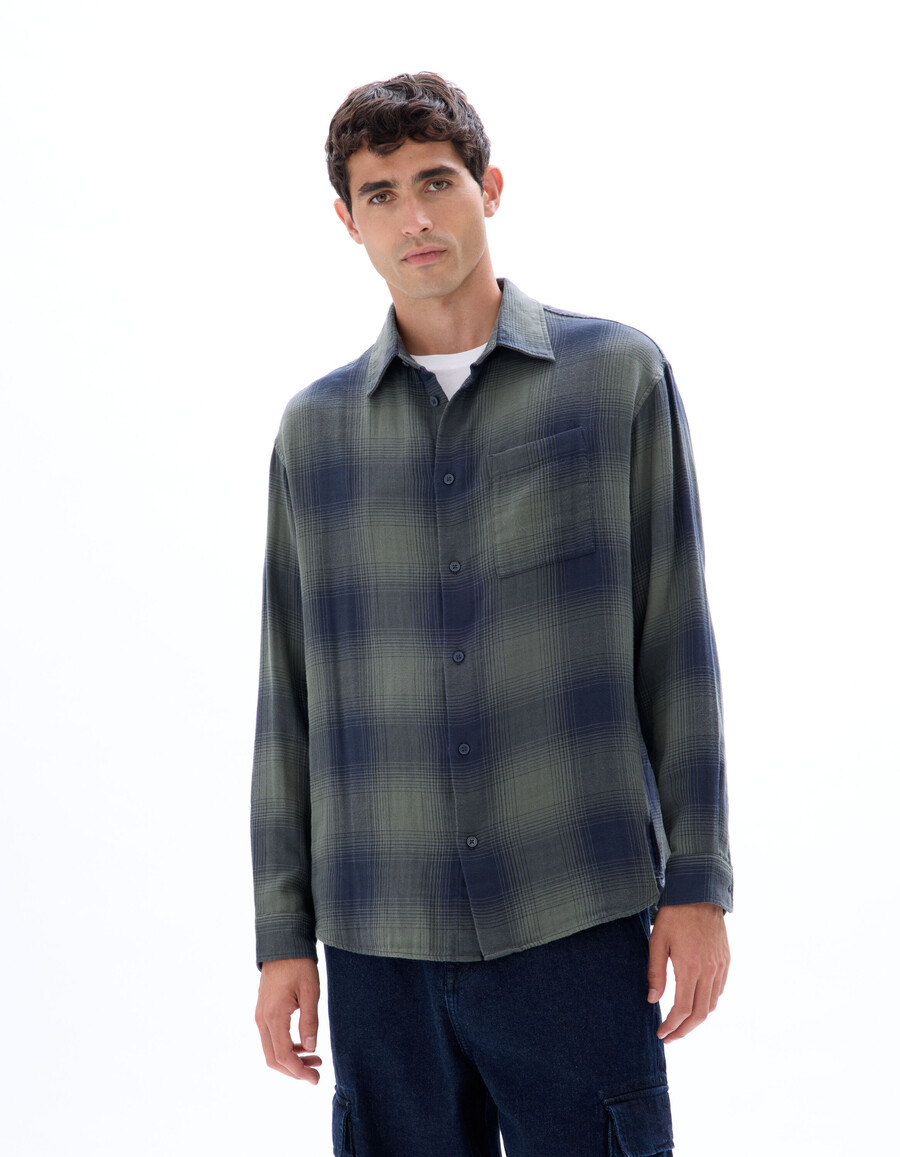 camisa holgada de franela a cuadros
