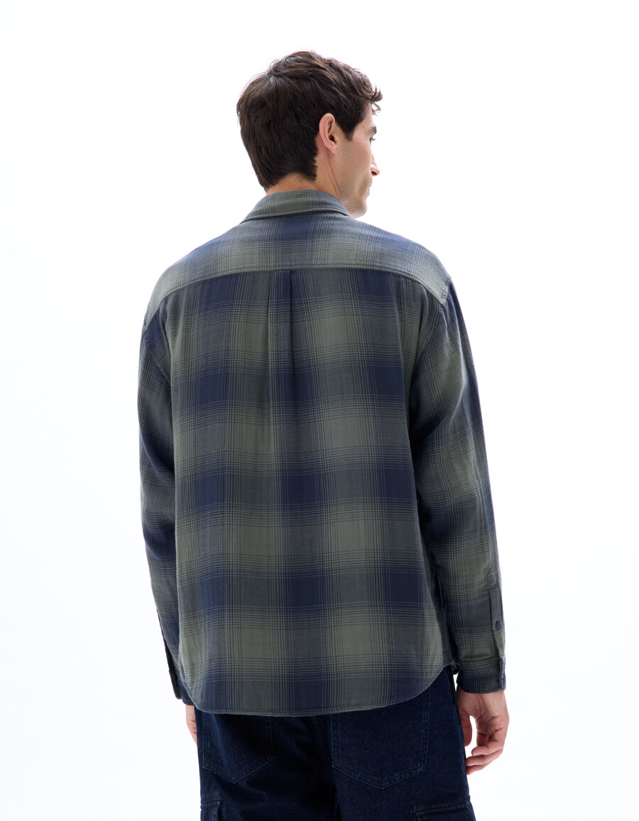camisa holgada de franela a cuadros