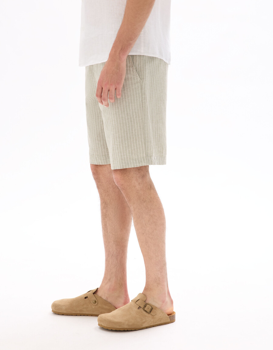 bermudas de lino y algodón a rayas