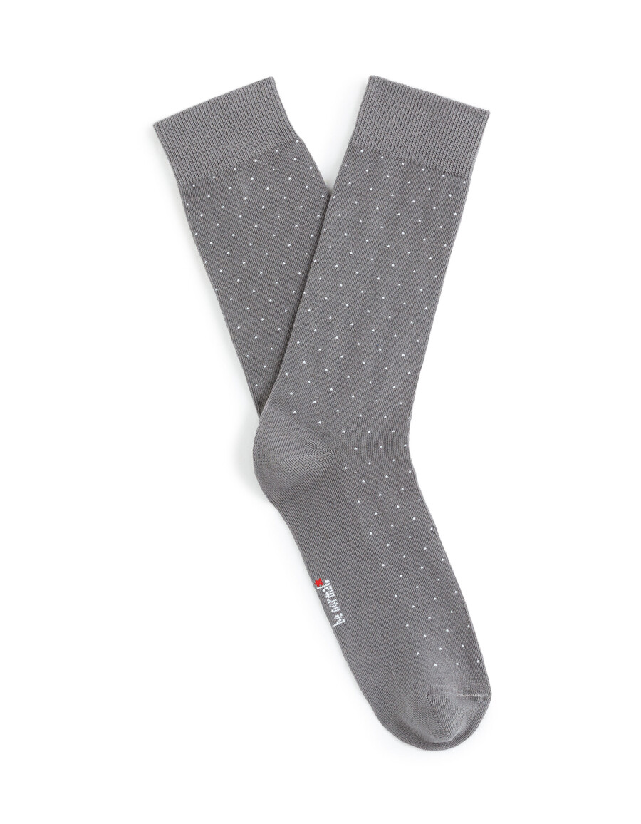 calcetines hasta la rodilla con lunares
