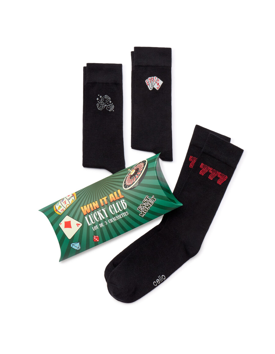 set de regalo de tres calcetines navideños negros de casino