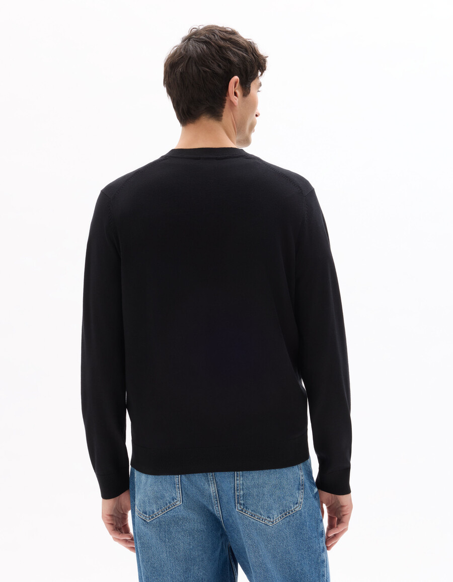 suéter liso de cuello en v en punto fino
