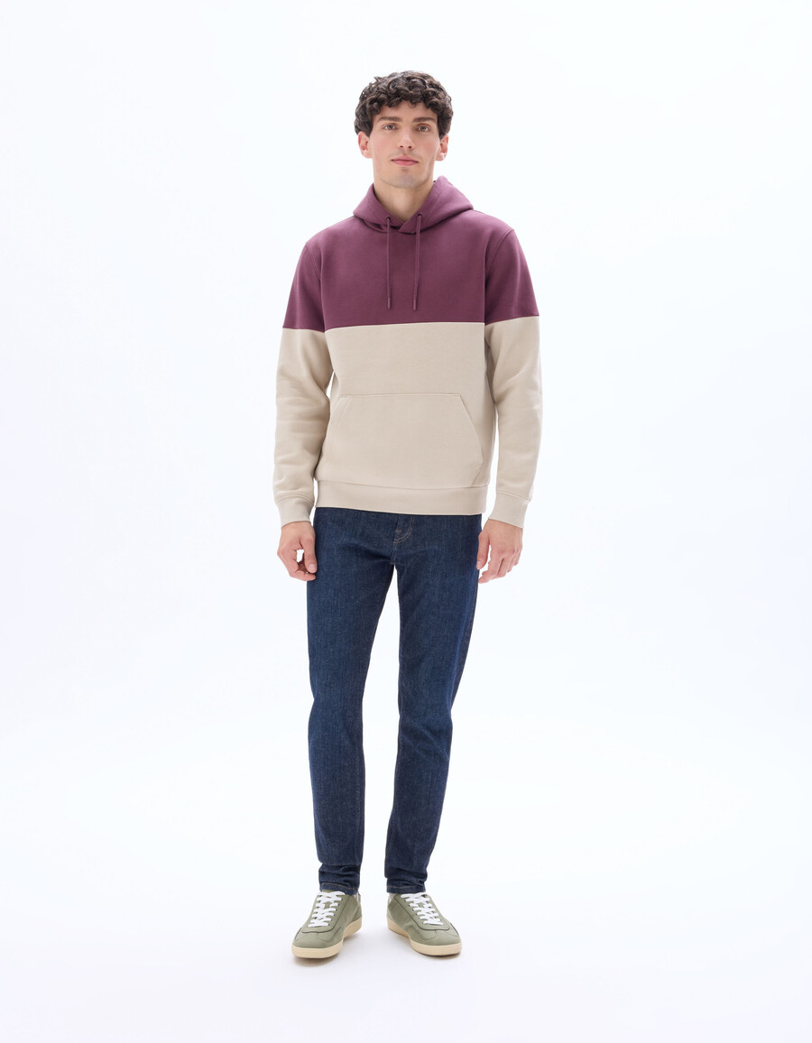 sudadera con capucha y bloques de color regulares