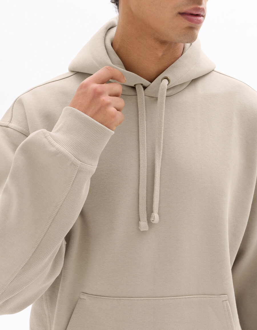 sudadera con capucha y cremallera de gran tamaño