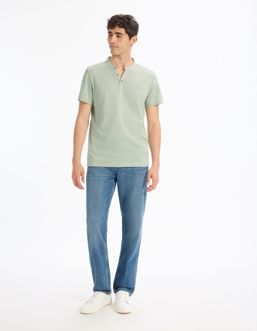 camiseta henley de mezcla de algodón de corte regular
