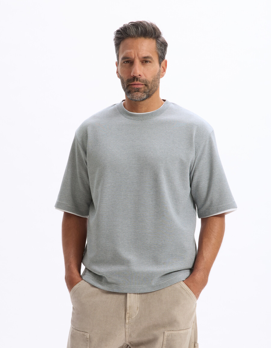 camiseta de cuello redondo de gran tamaño