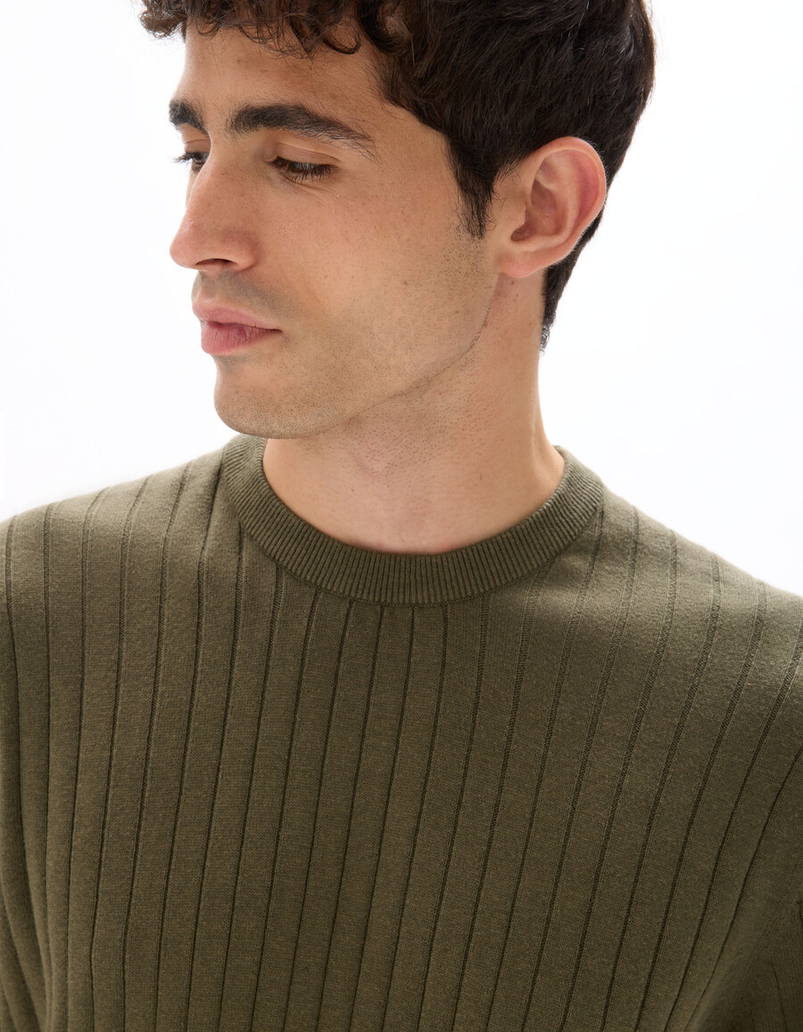 camiseta de punto con cuello redondo regular