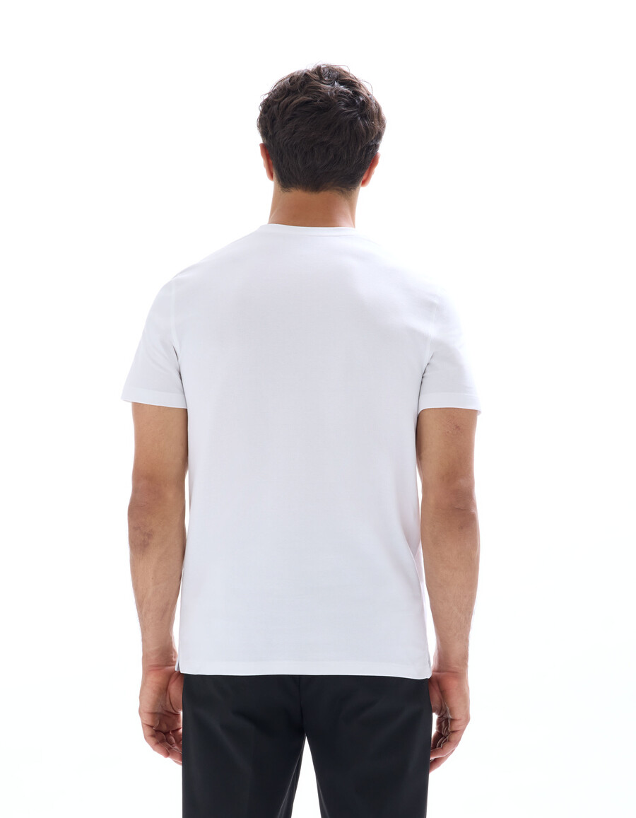 camiseta de corte regular con cuello henley algodón piqué elástico