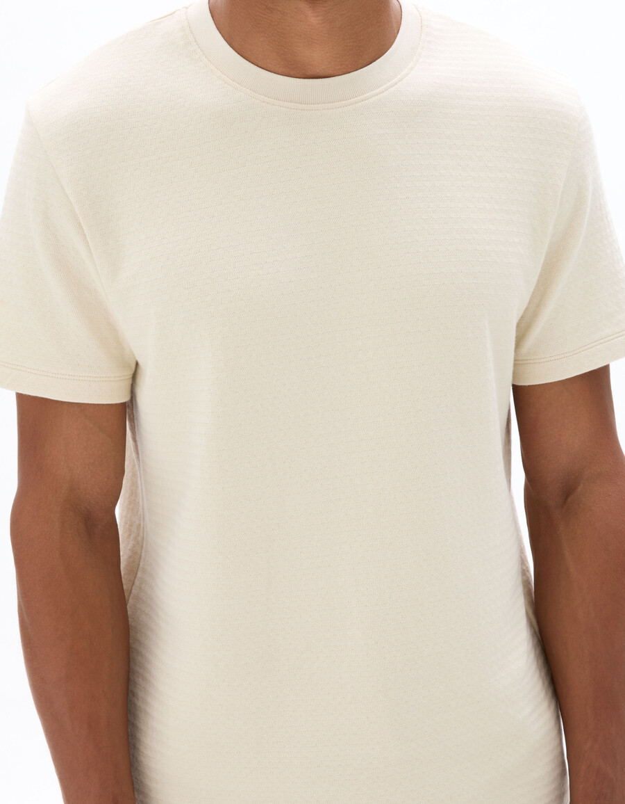 camiseta de cuello redondo de corte regular 100 algodón gofrado